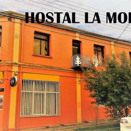 Hostal La Morenita Punta Arenas Bagian luar foto