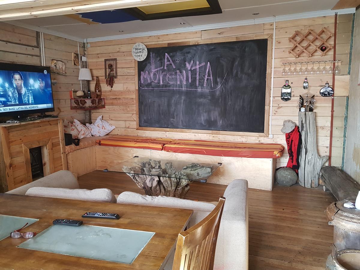 Hostal La Morenita Punta Arenas Bagian luar foto